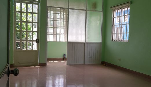 Bán Nhà Đẹp Shr , Hẻm 1716 Trung Tâm Nhà Bè , Dt 60M2 