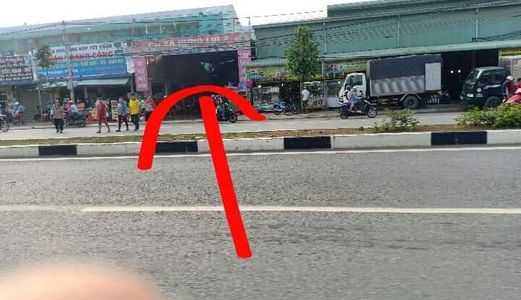 Bán Đất Mặt Tiền Đối Diện Chợ 