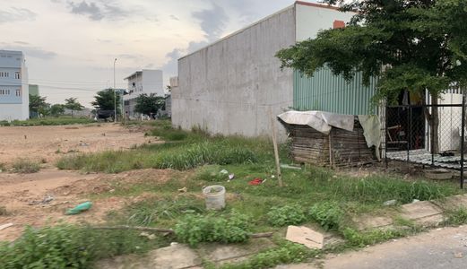 Tôi Ở Khu Vực Bình Chánh Tphcm Cần Vốn Kinh Doanh Nên Muốn Nhượng Lại 2 Lô Đất.