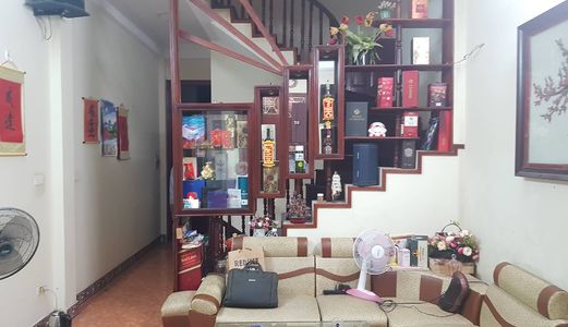 Bán Nhà Hoàng Quốc Việt Cầu Giấy Dân Trí An Ninh Yên Tĩnh Ở Luôn Ô Tô 5.8 Tỷ