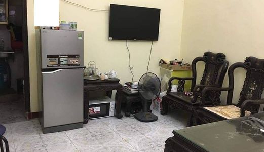 Bán Nhà Tại Phố Thịnh Quang , Diện Tích 32 M2 X 3 Tầng, Giá 2.3 Tỷ, Lô Góc