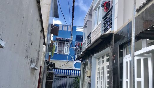 Bán Nhà Đẹp Hẻm 1056 Htp . Dt 3.3X10M. 1Tr,1 Lầu Đúc ,2Pn. Giá 1.65 Tỷ .