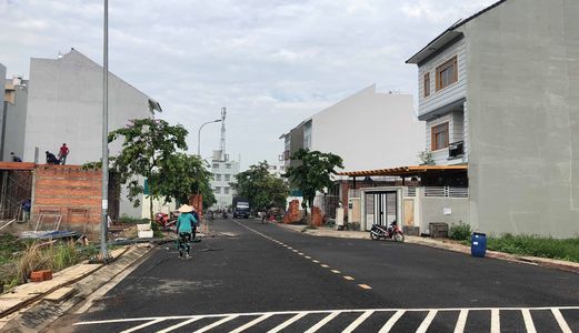 Bán Gấp Lô 80M2 Đất Thổ Cư Sổ Hồng Riêng 580Tr Gần Chợ Tân Phú Trung