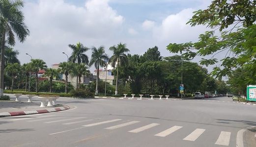 Bán Gấp Lô Đất Mặt Đường 7M Ngõ 333 Ngô Xuân Quảng Trâu Qùy Gia Lâm