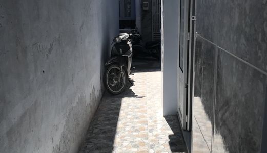 Bán Nhà Nhỏ, Đẹp Hẻm 52 Nguyễn Thị Thập. Diện tích 3x4m. Gồm 1Trệt,1 Lầu, có ban công, Giá 820 Triệu