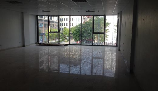 Chính Chủ Cho Thuê Mặt Bằng Kinh Doanh Và Văn phòng Tòa Nhà 74 Khúc Thừa Dụ