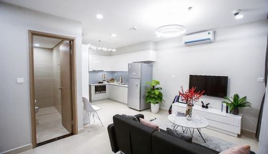 [Chuyển Nhượng Rẻ] Căn Hộ 2 Phòng ngủ Ban Công Đông Nam, Tầng Trung, Tại Vinhome Smart City (Tây Mỗ Đại Mỗ)