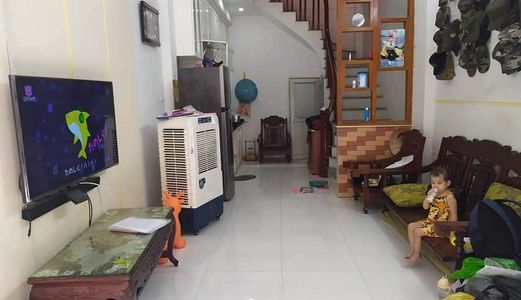 Bán Nhà Phân Lô Quân Đội 4 Tầng Phố Lê Trọng Tấn, Ô Tô Đỗ Cửa Giá 3.1 Tỷ.