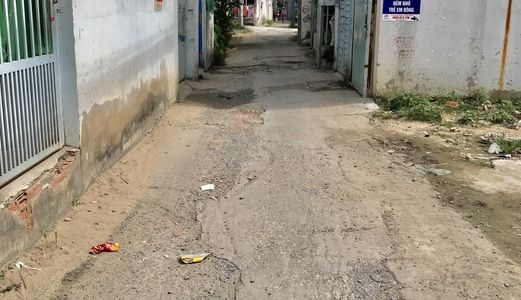 Cho Thuê Nhà Nguyên Căn Hẻm 88 Nguyễn Văn Quỳ . Dt 3.5X14M. 1Trệt,1 Gác . Nhà Mới . 6 Triệu/Tháng .