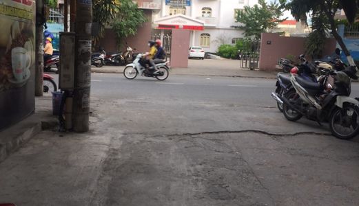 Cho Thuê Nhà 1 Tầng Dưới 1 Mặt Tiền 1 Mặt Kiệt 52 Trần Cao Vân Kinh Doanh Buôn Bán Tốt