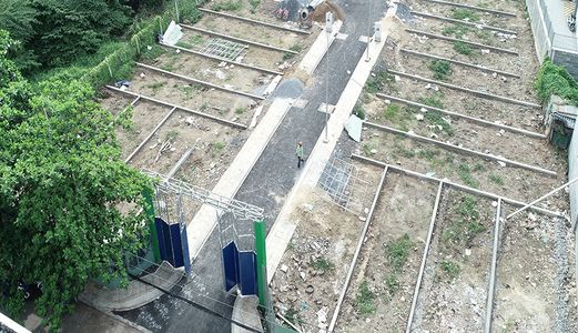 Cần Bán Gấp Nền 4x14, Mặt tiền 7m, Giá 3Tỷ2. Cách Hồ Học Lãm 500m ( Miễn mô giới)