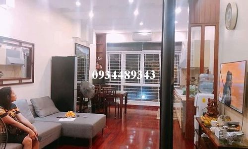 Bán Nhà Tây Sơn Đống Đa 5 Tầng Cực Thoáng Chỉ 10m Ra Đường Lớn Nhỉnh 2 Tỷ 