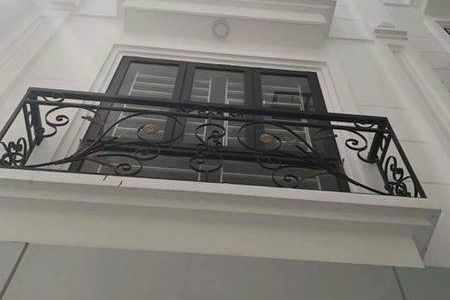 Bán Nhà Xuân Đỉnh Giáp Công Viên Hòa Bình 35m2, 5 Tầng Ô Tô Đổ Cửa.