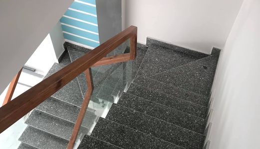 Nhà Núi Thành 2 Tầng, Trước Nhà 3M,có Thể Để 20 Chiếc Xe Máy. Khu Vực An Ninh Tiện Ích