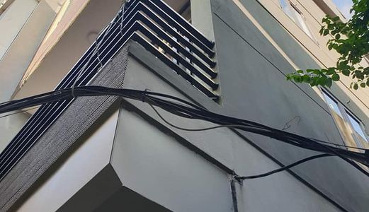 Lô Góc, Nhà Mới Đẹp, Ở Ngay Đường 19/5 Gần Tt Hà Đông, Diện tích 40m2, gồm 5 Tầng. Giá 3 Tỷ