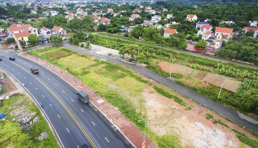 Đất Nền Mặt Đường Quốc Lộ 18A