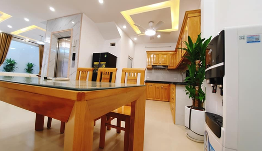 Trương Định 50M2, 5 Tầng, 2 Mặt Ngõ Gần Phố Nhà Đẹp Ở Ngay 4.5 Tỷ