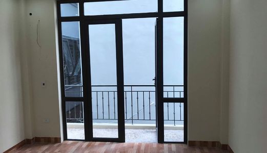 Bán Nhà Lê Trọng Tấn Hà Đông Giá 2 Tỷ 4, Ô Tô Đỗ Cổng, 31M2* 4 Tầng Lh 0966209542