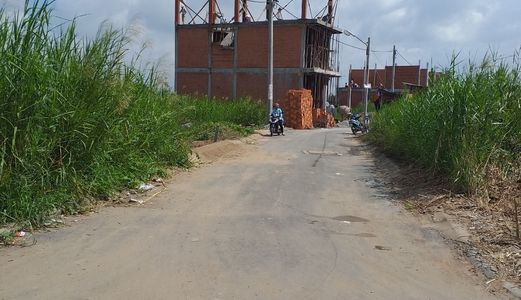 Bán Gấp Lô Đất , Ấp 1 Phước Kiển Nhà Bè , Sổ Hồng Riêng , Hẻm Đường Nhựa 6M , 80M2