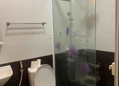 Nhà Đẹp, Ô Tô _ Đê La Thành, Đống Đa_Diện Tích 40M - 5Tầng_Mặt Tiền 4M, Giá 3Tỷ 6, Thương Lượng