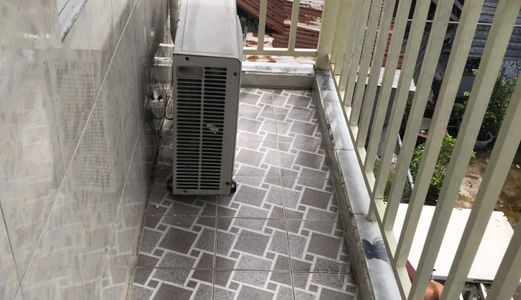 Cho Thuê Nhà Nguyên Căn Hẻm 92 Phạm Hữu Lầu . Dt 4X6M. Trệt , Lầu ,2Pn. Giá 4.5 Tr / Tháng .