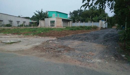 Bán Lô Đất 2Mặt Tiền Ở Đường Láng The, S:168M2, Sổ Hồng Riêng