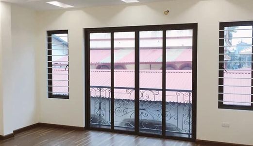 Giá Sốc!! Chỉ 3.75 Tỷ, 63M2, Nhà Đẹp Võng Thị, 4 Tầng, Sổ Đỏ Chính Chủ