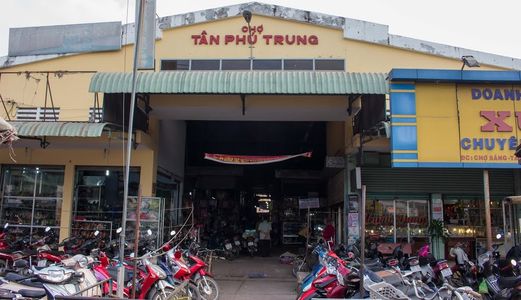 Cần Tiền Chữa Bệnh Gấp Nên Bán Miếng Đất Sau Chợ Tân Phú Trung