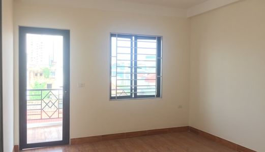 Bán Nhà Kinh Doanh Phố Vĩnh Phúc, 29M2, 4 Tầng, Sđcc. Giá Chỉ 2.65 Tỷ.