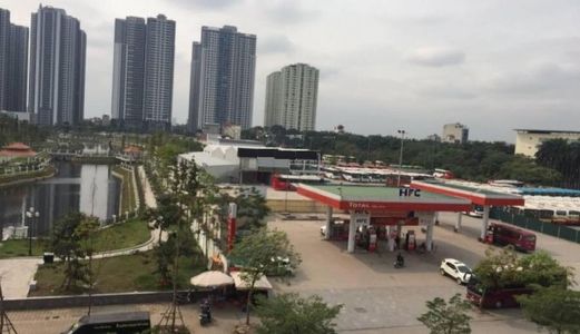 Mặt Phố Trần Vỹ 136M2 Mặt Tiền 8M, Lô Góc Có Nên Đầu Tư Hay Không ?