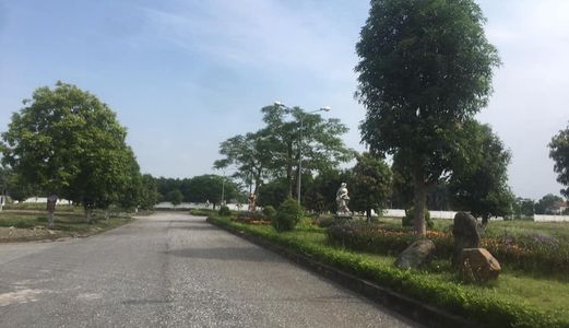 Bán Mảnh Đất Mặt Đường Đôi Vào Sân Golf Đồng Mô, Full Pháp Lý – 093 456 1626