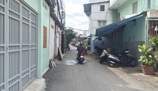 Bán Gấp Nhà Hẻm Xe Hơi , Nhà 2 Tầng Mới, Đường 3/2, Phường 12, Quận Tân Bình