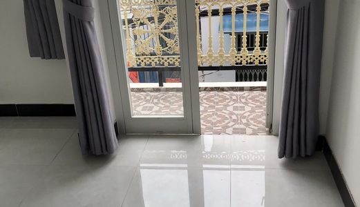 Định Cư Bán Bán Gấp Nhà Hẻm 88 Nguyễn Văn Quỳ. Diện tích 4 x 9m. Trệt , Lầu. Giá 3.5 Tỷ