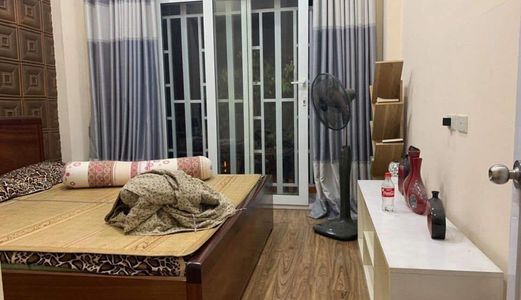 Bán Nhà Ô Tô Tránh. Ngõ Thông Các Ngã. Kinh Doanh Mọi Mặt Hàng Ở Phố Cát Linh. 30M X 4 Tầng. Mặt Tiền Hơn 4M Chỉ Nhỉnh 4 Tỷ