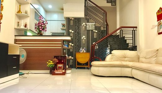 Bán Nhà Phùng Văn Cung,chính Chủ 1 Đời,38M2, Giá 4,5Tỷ (Thương Lượng)