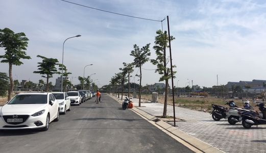 Đất Thổ Cư 100% Nằm Mặt Trần Não, Quận 2, diện tích  82M2, Chỉ 1.6 Tỷ, Sổ hồng riêng Chính Chủ, Khu dân cư Đông Đúc