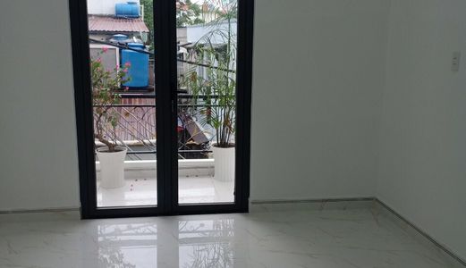 Bán Nhà Đẹp Hẻm xe hơi 487 Huỳnh tấn phát. Diện tích 4x17M. Gồm Trệt , 2 Lầu , sân thượng. Giá 6.5 Tỷ .