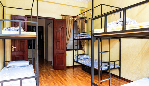 Cho Thuê Homestay Giường Tầng , Thuê Phòng Trọ , Ngõ 120, Đường Yên Lãng,  Đống Đa Hà Nội
