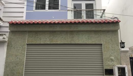 Bán Nhà Hẻm 1982 Htp . Dt 4.1X13M. Trệt , Lầu ,2Pn,2Wc. Tặng Nt . Giá 3.15 Tỷ .