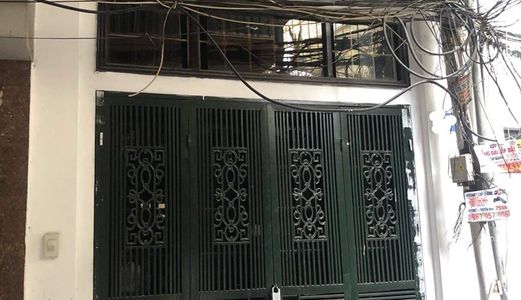 Bán Nhà Quận Đống Đa 2,35 Tỷ, Dân Trí Cao, Gần Bệnh Viện Bạch Mai, Lh: 0366703996
