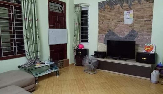 Bán Gấp Nhà Giá Rẻ  Sát Mặt Đường Trương Định 30M, 4Tầng,  Chỉ 3,1 Tỷ