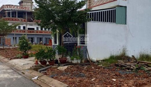 Bán Đất Xây Dẫy Trọ 130M2 , 2 Lô Liền Kề 260M2 ,bình Chánh Đường Nhựa 20M Sổ Riêng Hiếu:0902680537 