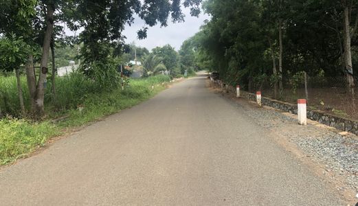 Bán Nhanh Lô Đất 1000M2/ Gía Chỉ 220Tr Sổ Sẵn Công Chứng Ngay Đẹp