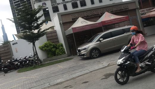 Cho Thuê Nhà Nguyên Căn Đường Số 12, P. Thảo Điền, Quận 2. Thích Hợp Làm Văn Phòng - Kinh Doanh. Dt 12,5X32. Giá 13.000Usd	