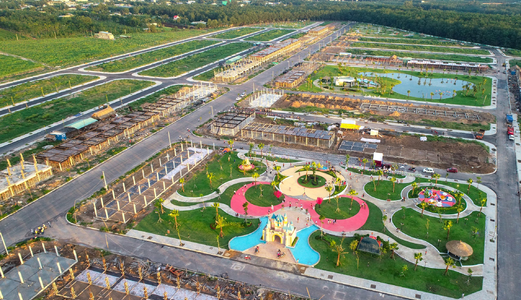 Đi Nước Ngoài Cần Bán Lại 3 Lô Đất Liền Kề Đối Diện Trung Tâm Thương Mại Vincom, Mặt Tiền Ql 13