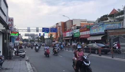 Nguyên Hồng - 6 Tầng - Thang Máy- An Sinh Đỉnh Cao Lh:0968930218