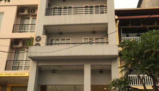 Lô Góc - 8 Tầng- Thang Máy -70M-Kinh Doanh Đẹp.