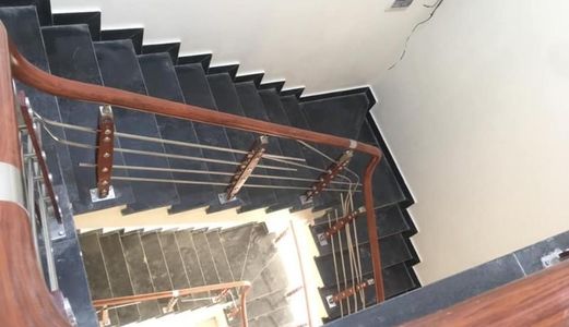 Bán Nhà 3 Tầng Khu Tái Định Cư Bãi Muối,P.Cao Thắng. Dt:72M2,Mặt Tiền:6M.Hướng:Tây Nam!!!