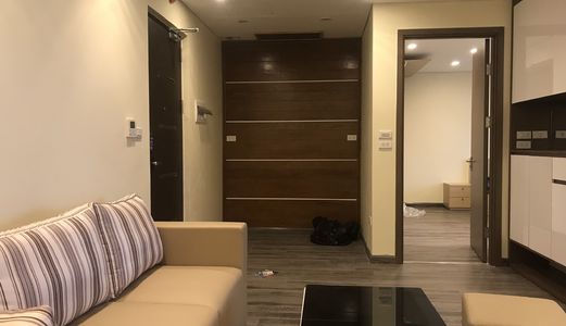 Cho Thuê Căn Hộ Cao Cấp 165 Thái Hà - Sông Hồng Park, 3 Phòng Ngủ, Giá 16Tr/th. Lh: 0372.004.956