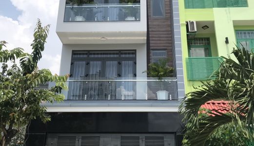 Bán Nhà Phố Đẹp Khu Tái Định Cư Phú Mỹ . Dt 5X18M. Full Nt . Đường 20M. Giá 11.5 Tỷ .